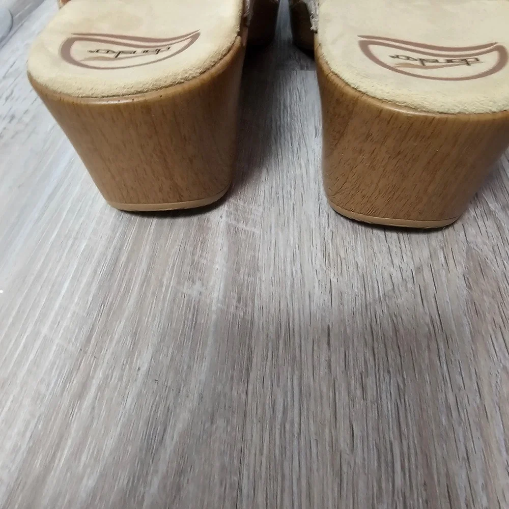 Dansko Sophie Womens 39 US 8.5 Tan Leather Wedge Slide Sandals Buckle Comfort